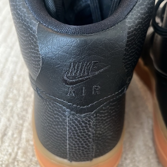 Nike air high tops, size 6.5 - Picture 5 of 7
